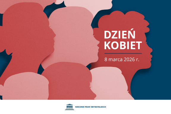 Plansza z tekstem "Dzień Kobiet - 8 marca 2026 r." i ilustracją przedstawiającą sylwetki kobiet zwrócone w tą samą stronę
