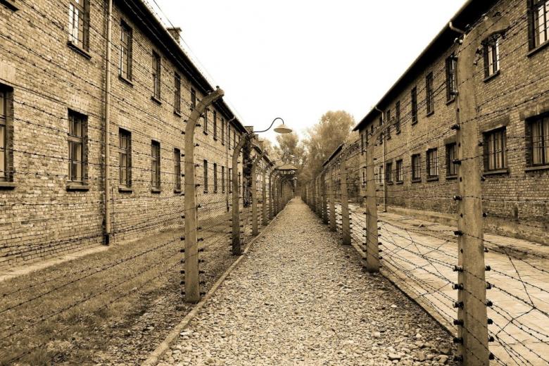 zdjęcie z byłego niemieckiego obozu Auschwitz