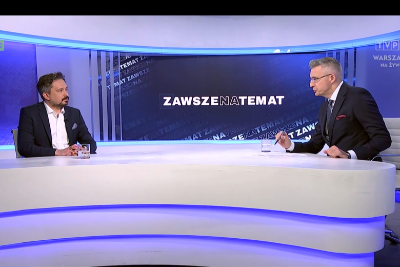 Wywiad dla TVP Warszawa, Marcin Wiącek w studio