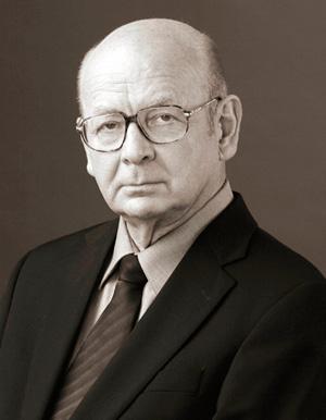 Czarno-białe zdjęcie portretowe mężczyzny